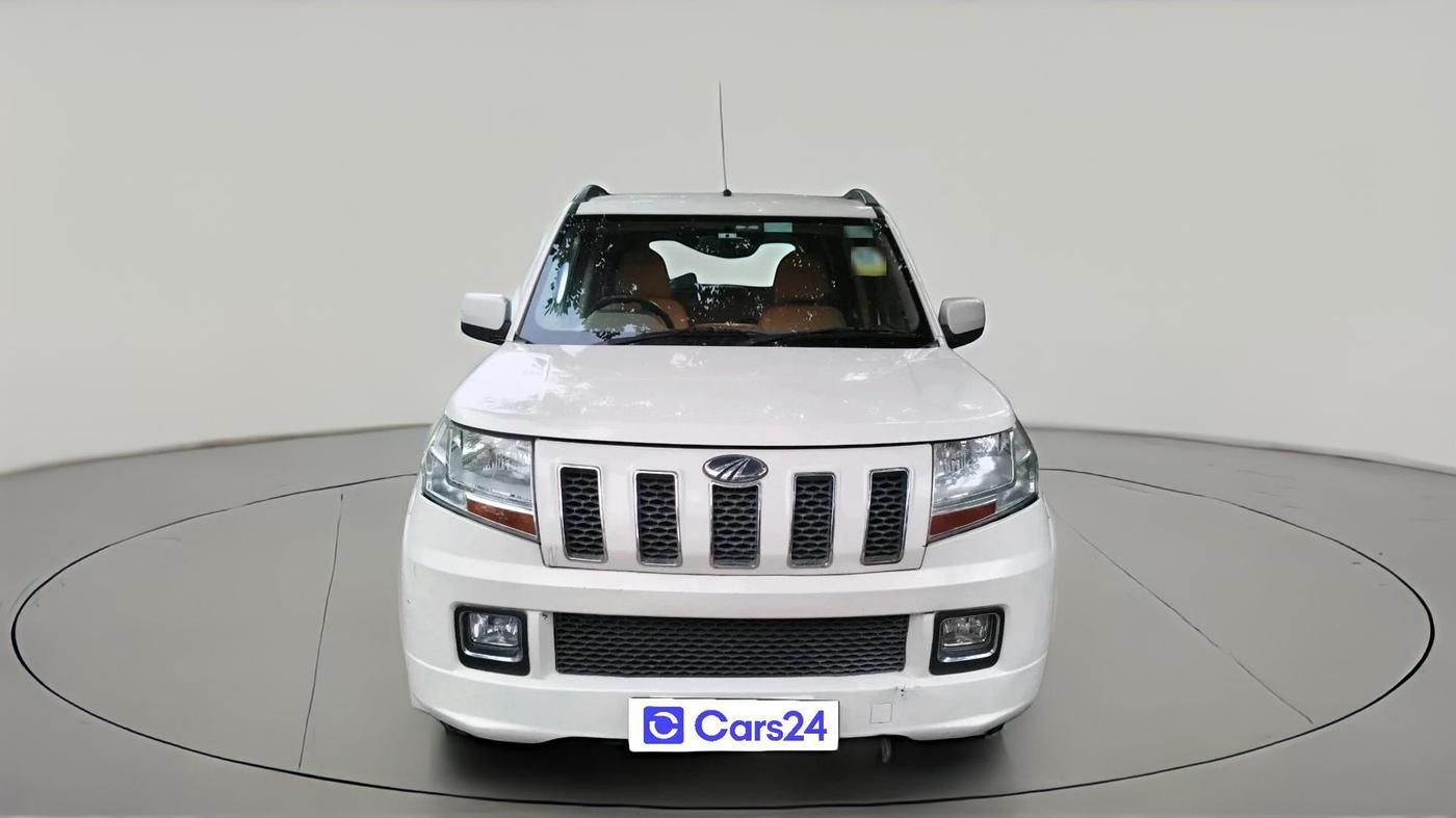2017 Mahindra TUV300 T8, Diesel, Manual, 81,950 km, exterior