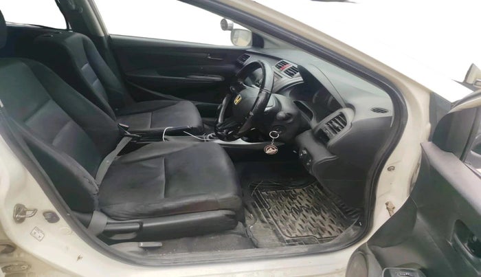 2013 Honda City 1.5L I-VTEC CORPORATE MT, CNG, Manual, 1,10,925 km, interior