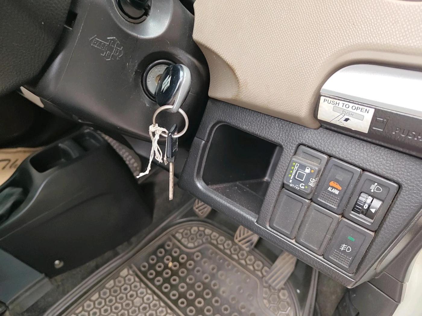 2014 Maruti Wagon R 1.0 VXI, Petrol, Manual, 62,949 km, interior