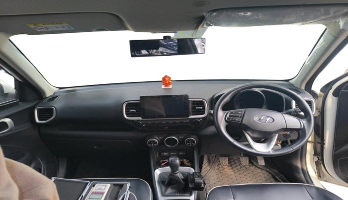 2022 Hyundai VENUE S+ 1.2, Petrol, Manual, 32,000 km, interior