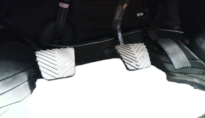 2022 Hyundai VENUE S+ 1.2, Petrol, Manual, 32,000 km, interior