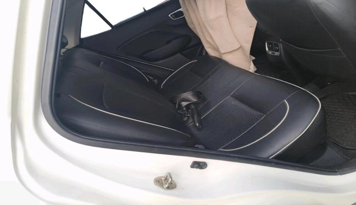 2022 Hyundai VENUE S+ 1.2, Petrol, Manual, 32,000 km, interior