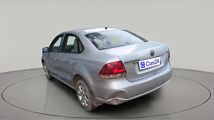 2011 Volkswagen Vento HIGHLINE 1.6 MPI, Petrol, Manual, 1,00,904 km, exterior