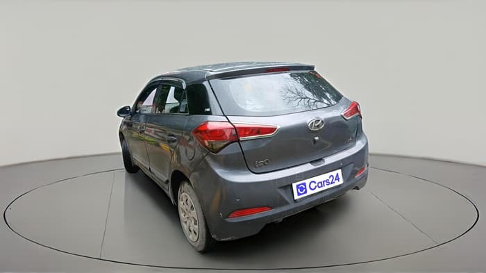 2016 Hyundai Elite i20 SPORTZ 1.2, CNG, Manual, 2,09,379 km, exterior