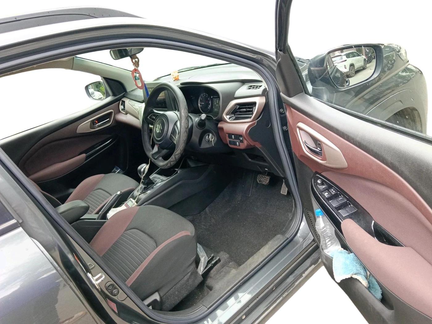 2025 Maruti FRONX DELTA PLUS 1.2L AGS, Petrol, Automatic, 8,067 km, interior