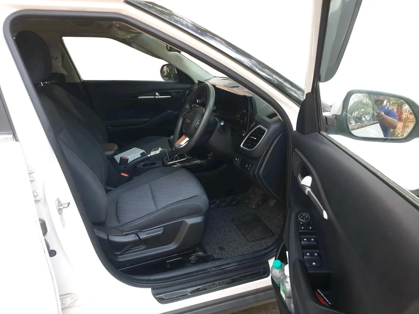 2021 KIA SELTOS HTK PLUS 1.5, Petrol, Manual, 30,428 km, interior