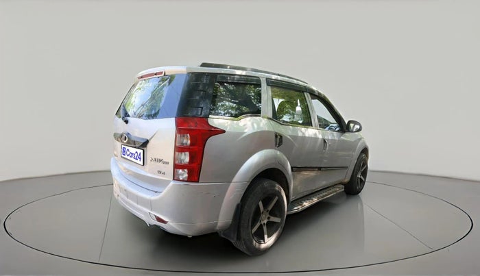 2017 Mahindra XUV500 W4 1.99, Diesel, Manual, 64,994 km, exterior