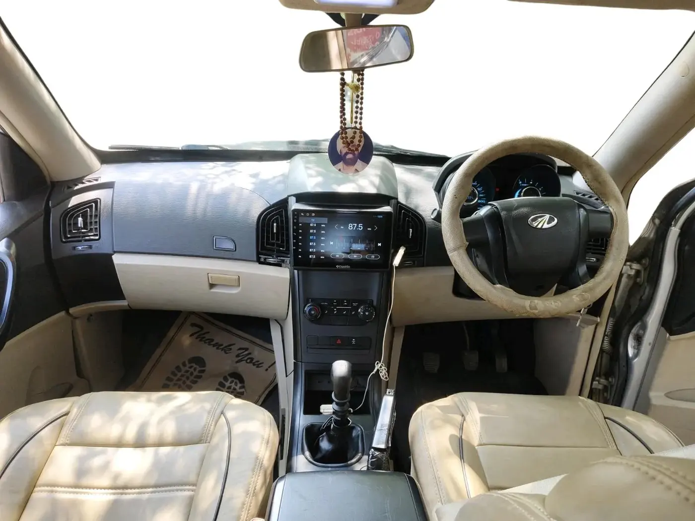 2017 Mahindra XUV500 W4 1.99, Diesel, Manual, 64,994 km, interior