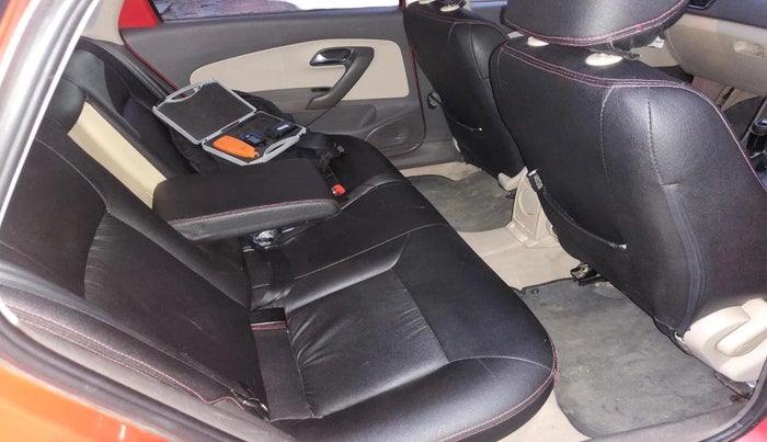 2011 Volkswagen Vento COMFORTLINE 1.6, Petrol, Manual, 1,65,591 km, interior