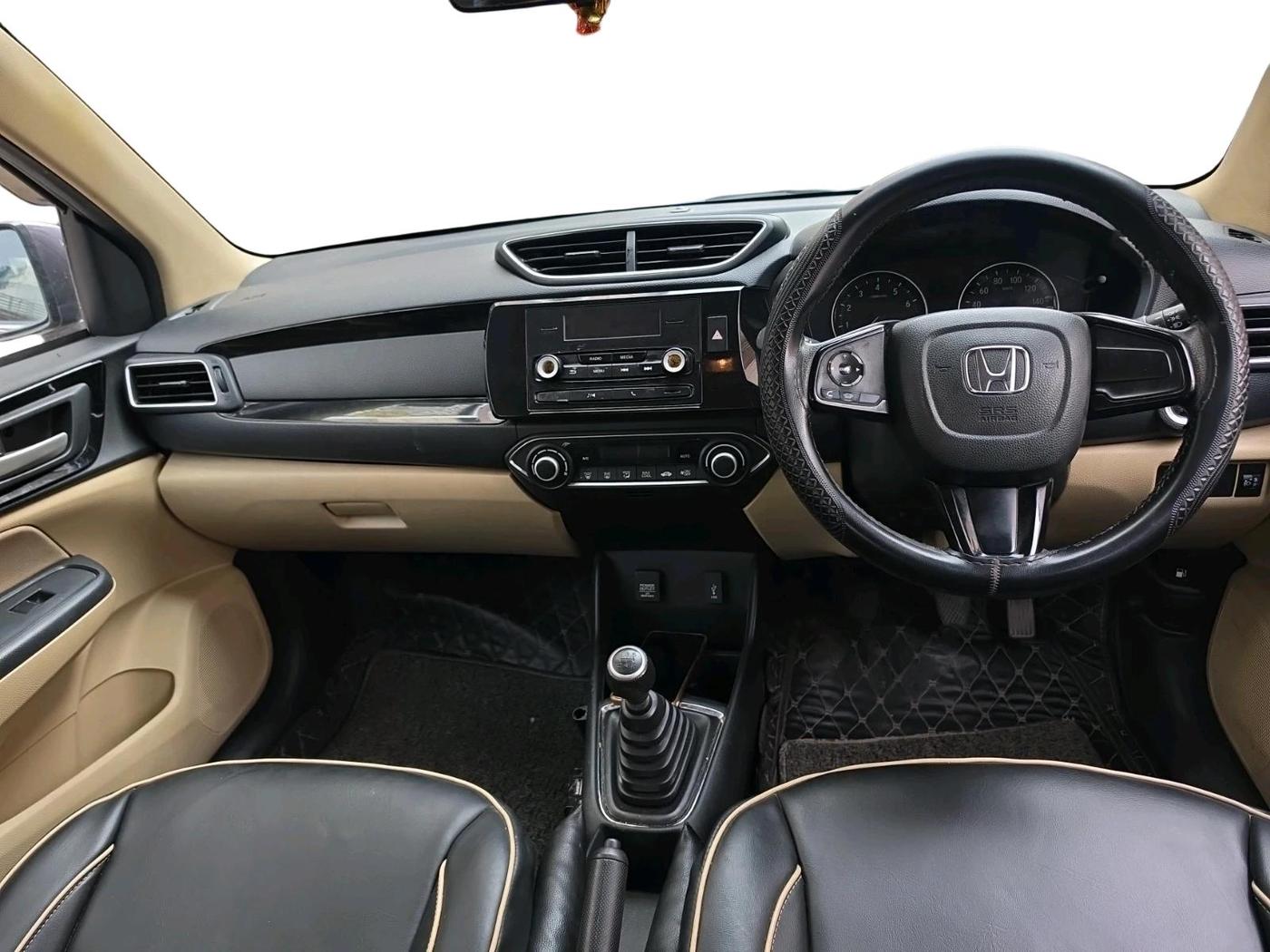 2019 Honda Amaze 1.2L I-VTEC V, Petrol, Manual, 37,983 km, interior