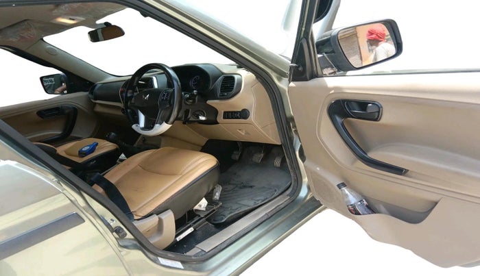 2024 Mahindra BOLERO NEO N 4, Diesel, Manual, 24,294 km, interior