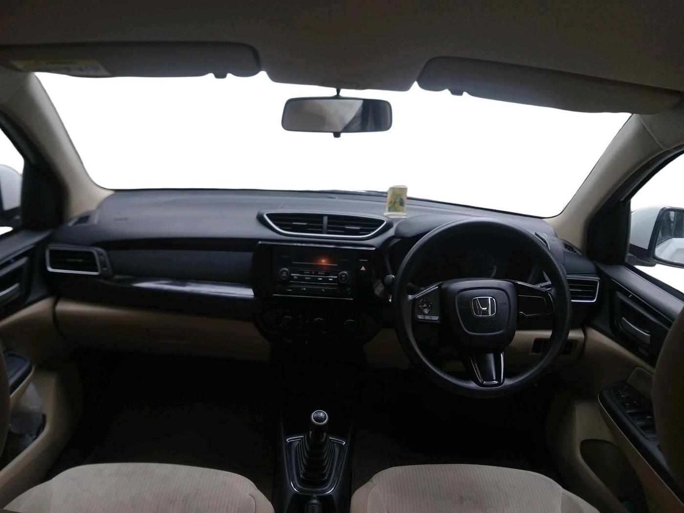 2018 Honda Amaze 1.2L I-VTEC S, Petrol, Manual, 38,084 km, interior