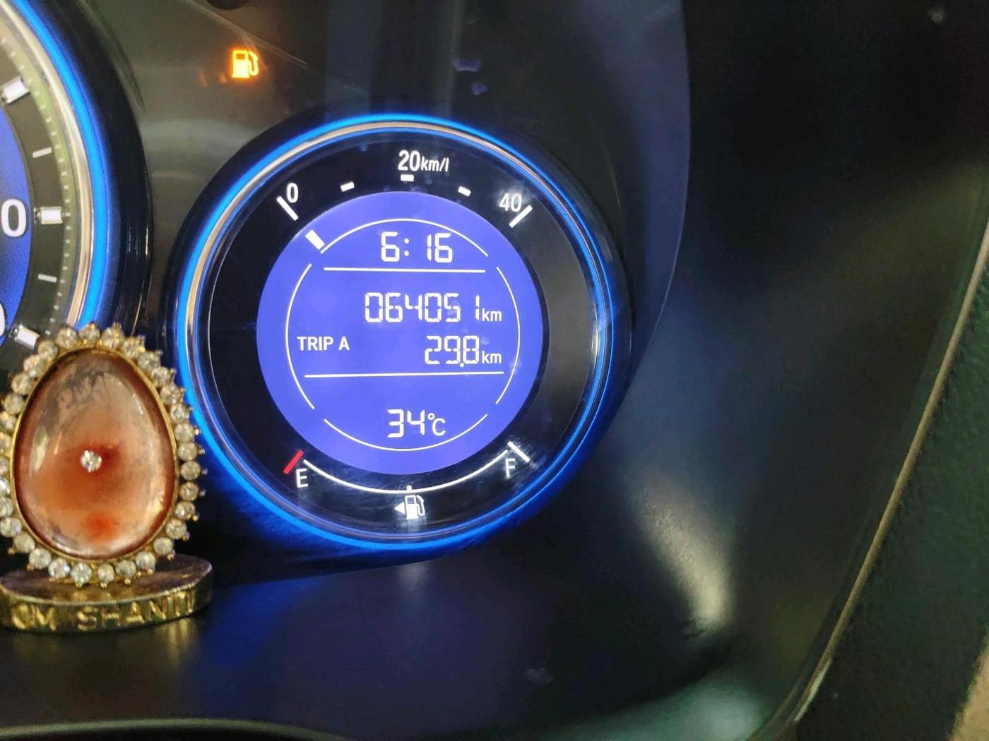 2018 Honda Amaze 1.2L I-VTEC VX CVT, CNG, Automatic, 64,051 km, interior