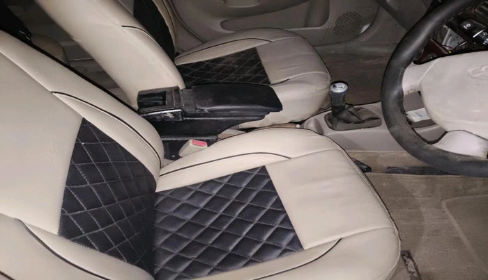 2012 Hyundai Accent EXECUTIVE, CNG, Manual, 92,336 km, interior