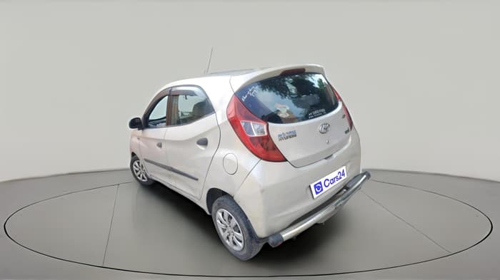 2012 Hyundai Eon MAGNA +, CNG, Manual, 1,01,613 km, exterior