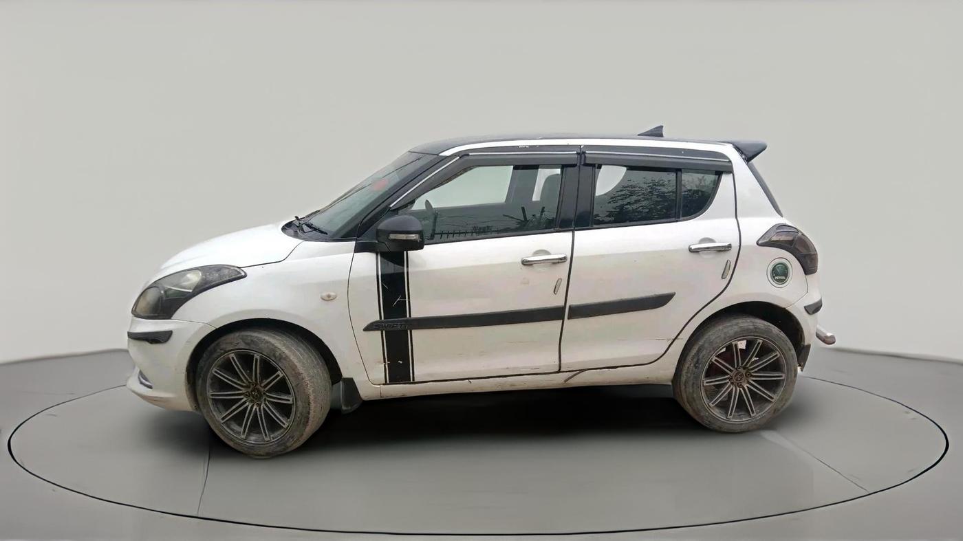 2014 Maruti Swift VXI, CNG, Manual, 1,00,269 km, exterior