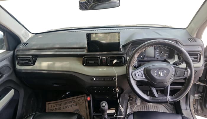 2023 Tata PUNCH ADVENTURE MT, Petrol, Manual, 17,282 km, interior