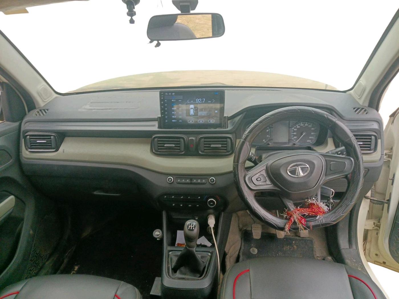 2023 Tata PUNCH ADVENTURE MT, Petrol, Manual, 59,875 km, interior