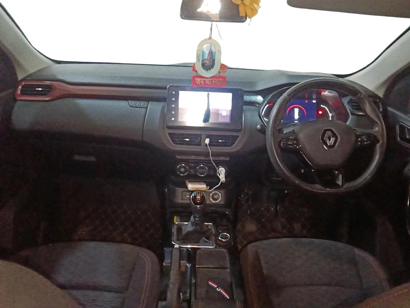 2023 Renault Kiger RXZ MT, CNG, Manual, 50,348 km, interior