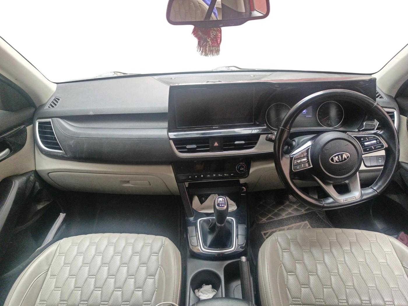 2020 KIA SELTOS HTX 1.5 PETROL, Petrol, Manual, 32,249 km, interior