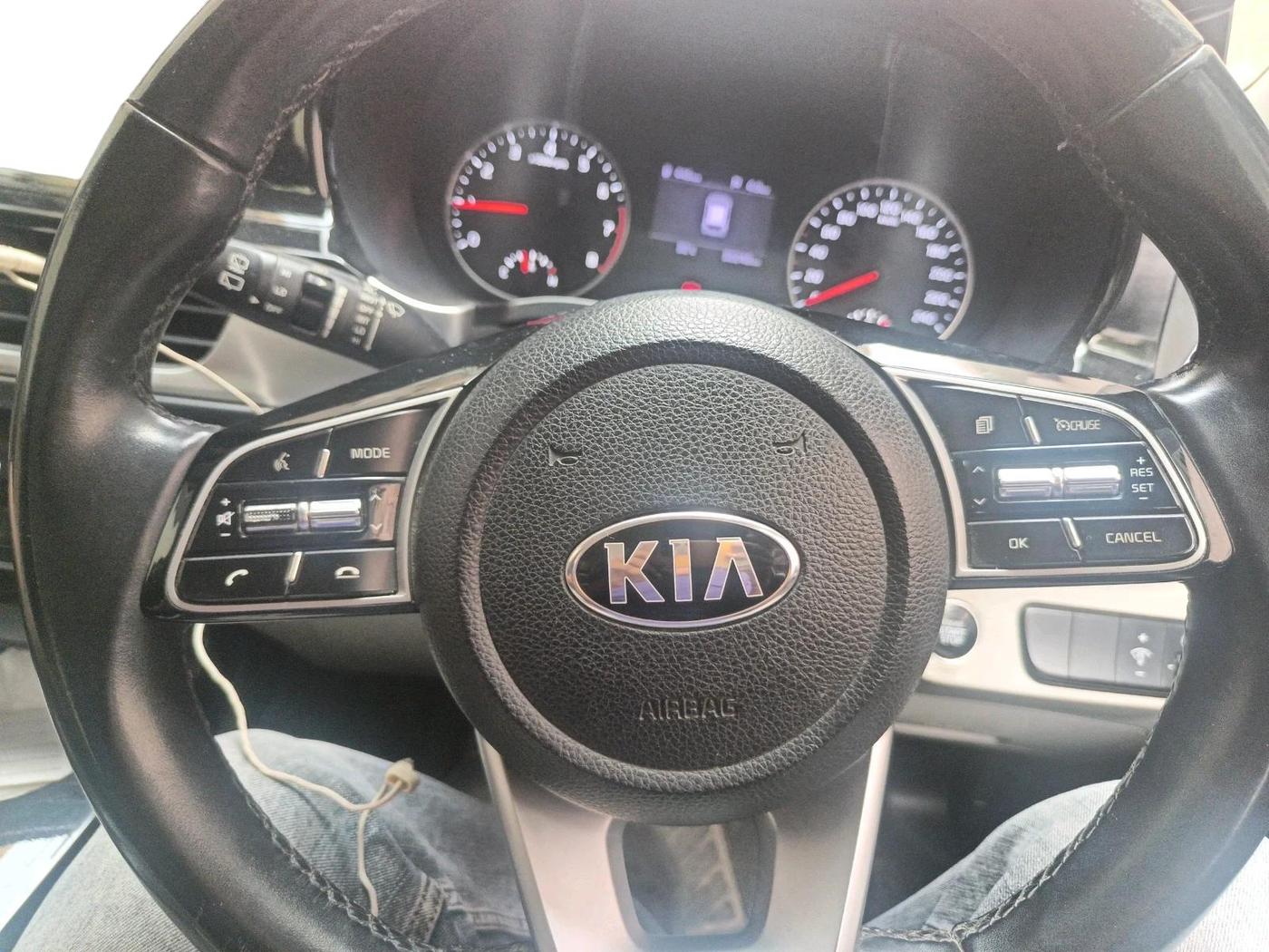 2020 KIA SELTOS HTX 1.5 PETROL, Petrol, Manual, 32,249 km, interior