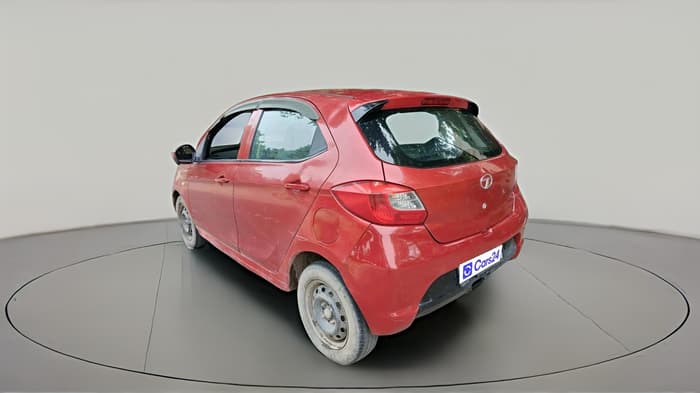 2017 Tata Tiago XT DIESEL, Diesel, Manual, 1,35,303 km, exterior