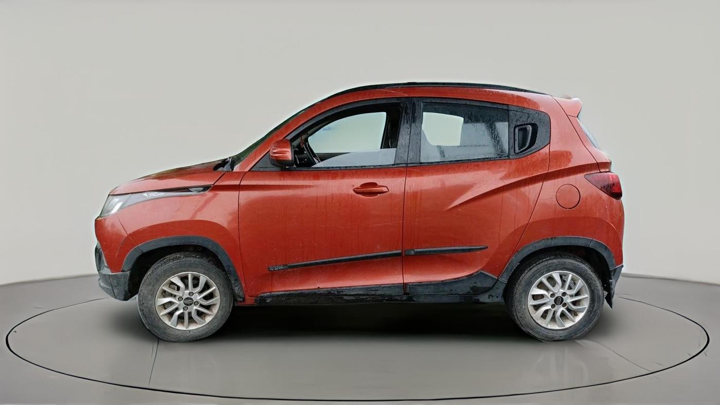 2017 Mahindra Kuv100 K6 PLUS 6 STR, Petrol, Manual, 40,278 km, exterior