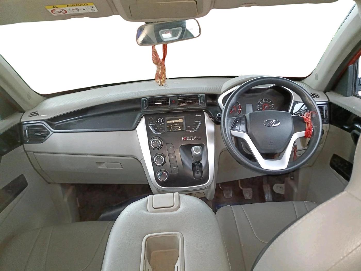 2017 Mahindra Kuv100 K6 PLUS 6 STR, Petrol, Manual, 40,278 km, interior