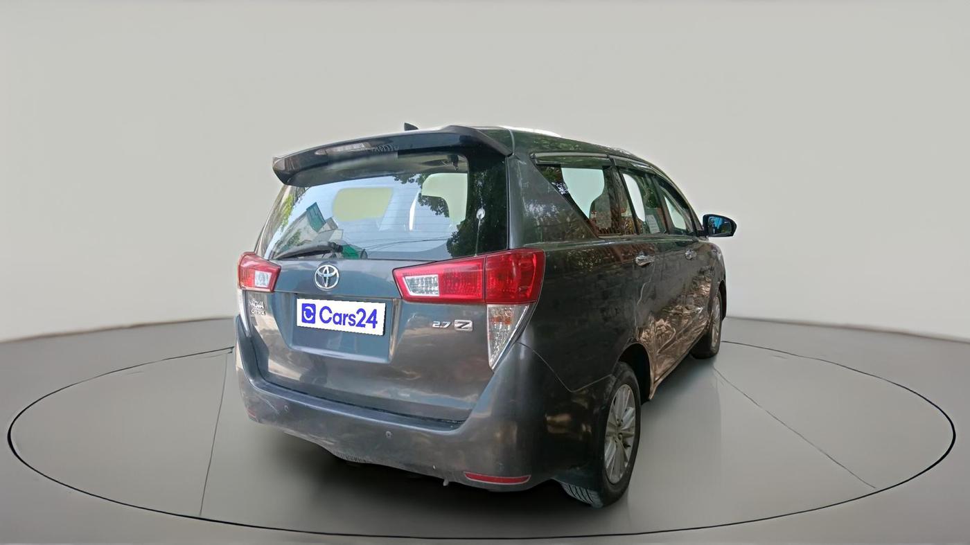 2016 Toyota Innova Crysta 2.7 ZX AT 7 STR, Petrol, Automatic, 99,311 km, exterior