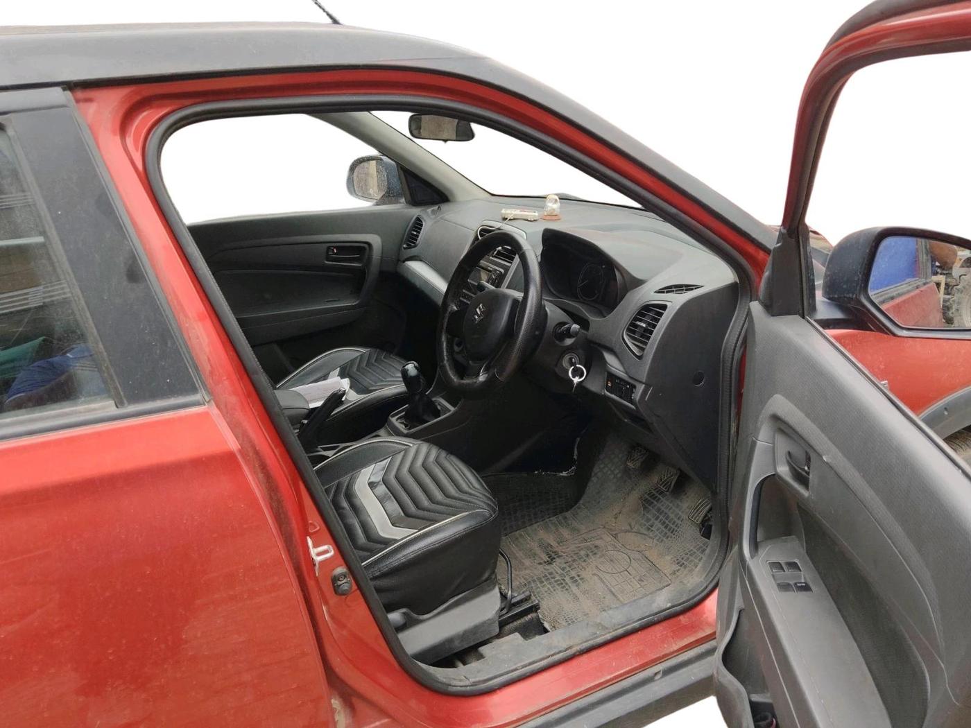 2017 Maruti Vitara Brezza LDI, Diesel, Manual, 43,556 km, interior