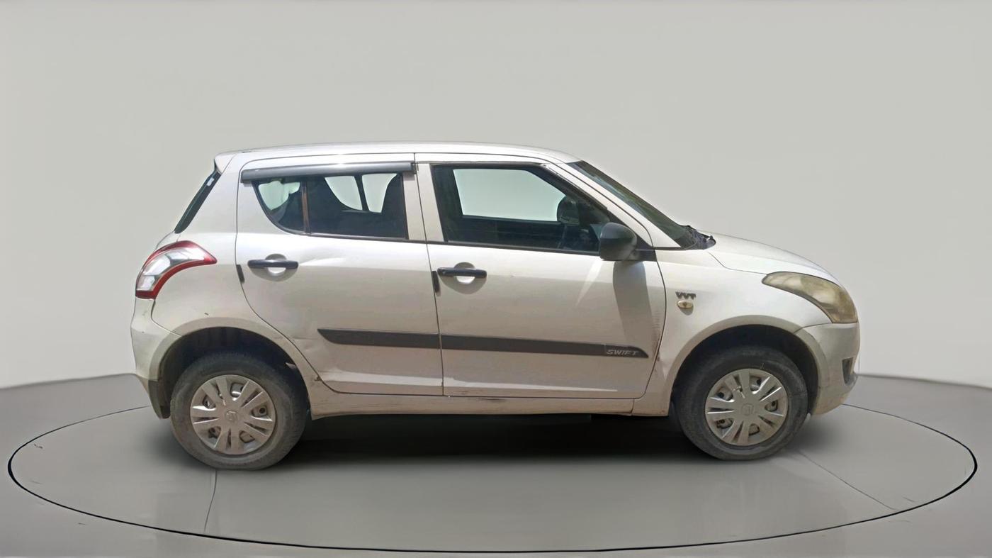 2011 Maruti Swift LXI, Petrol, Manual, 1,29,633 km, exterior