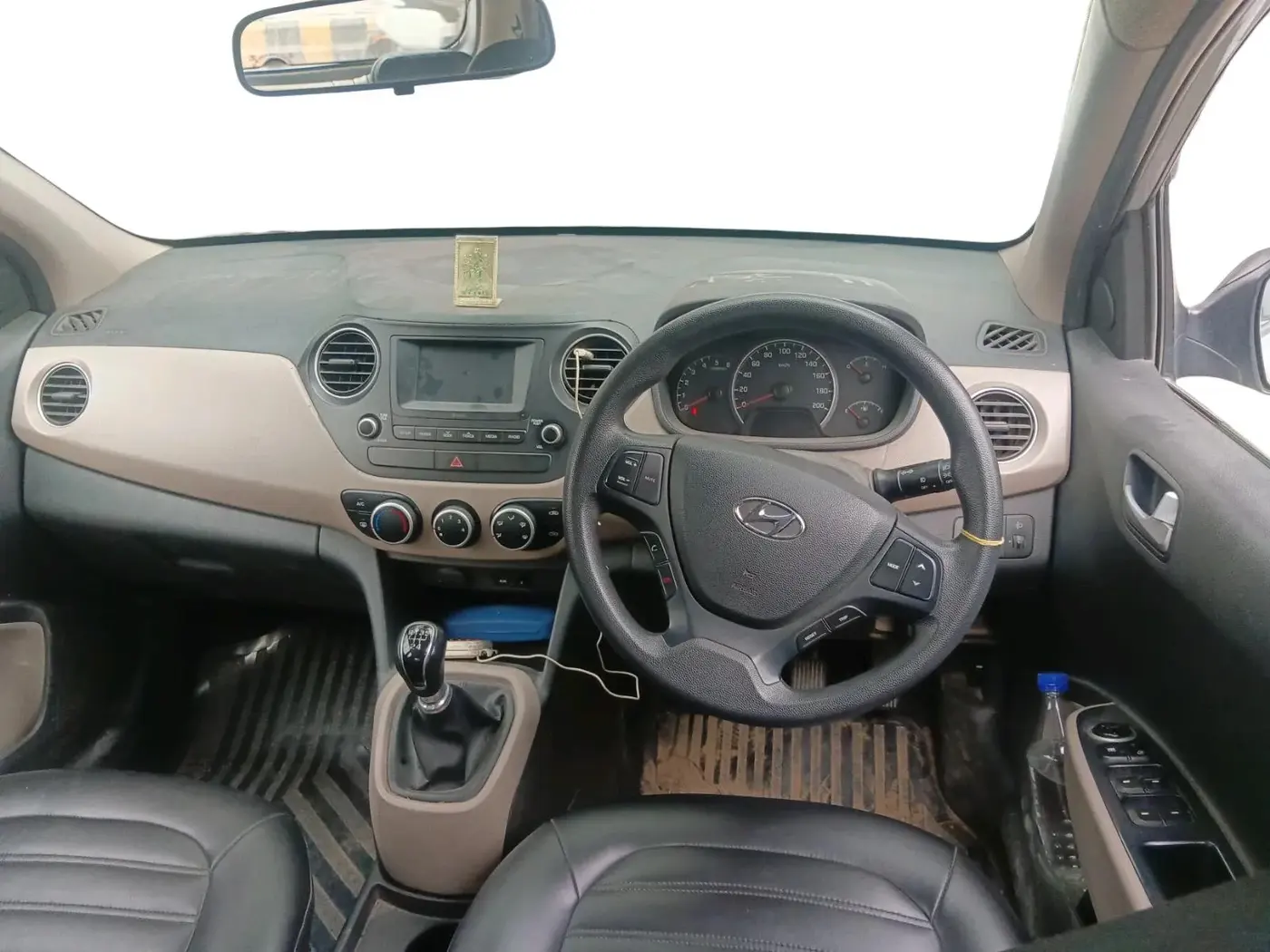 2017 Hyundai Grand i10 SPORTZ U2 1.2 CRDI, Diesel, Manual, 1,36,013 km, interior