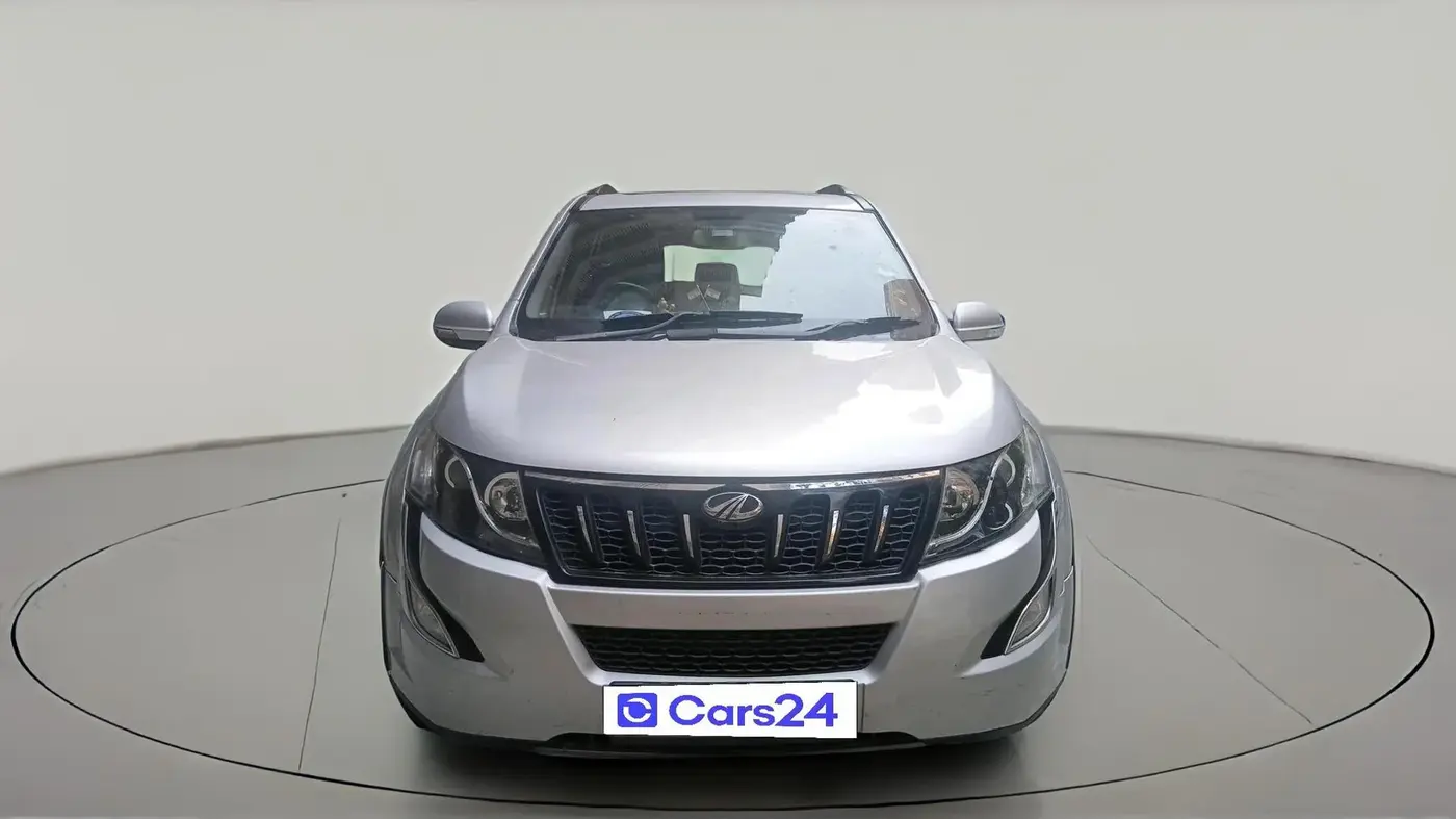 2016 Mahindra XUV500 W10, Diesel, Manual, 77,556 km, exterior