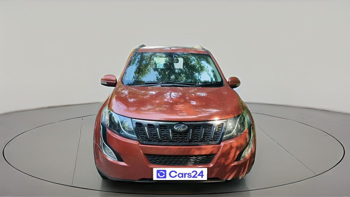 2016 Mahindra XUV500 W10, Diesel, Manual, 61,539 km, exterior