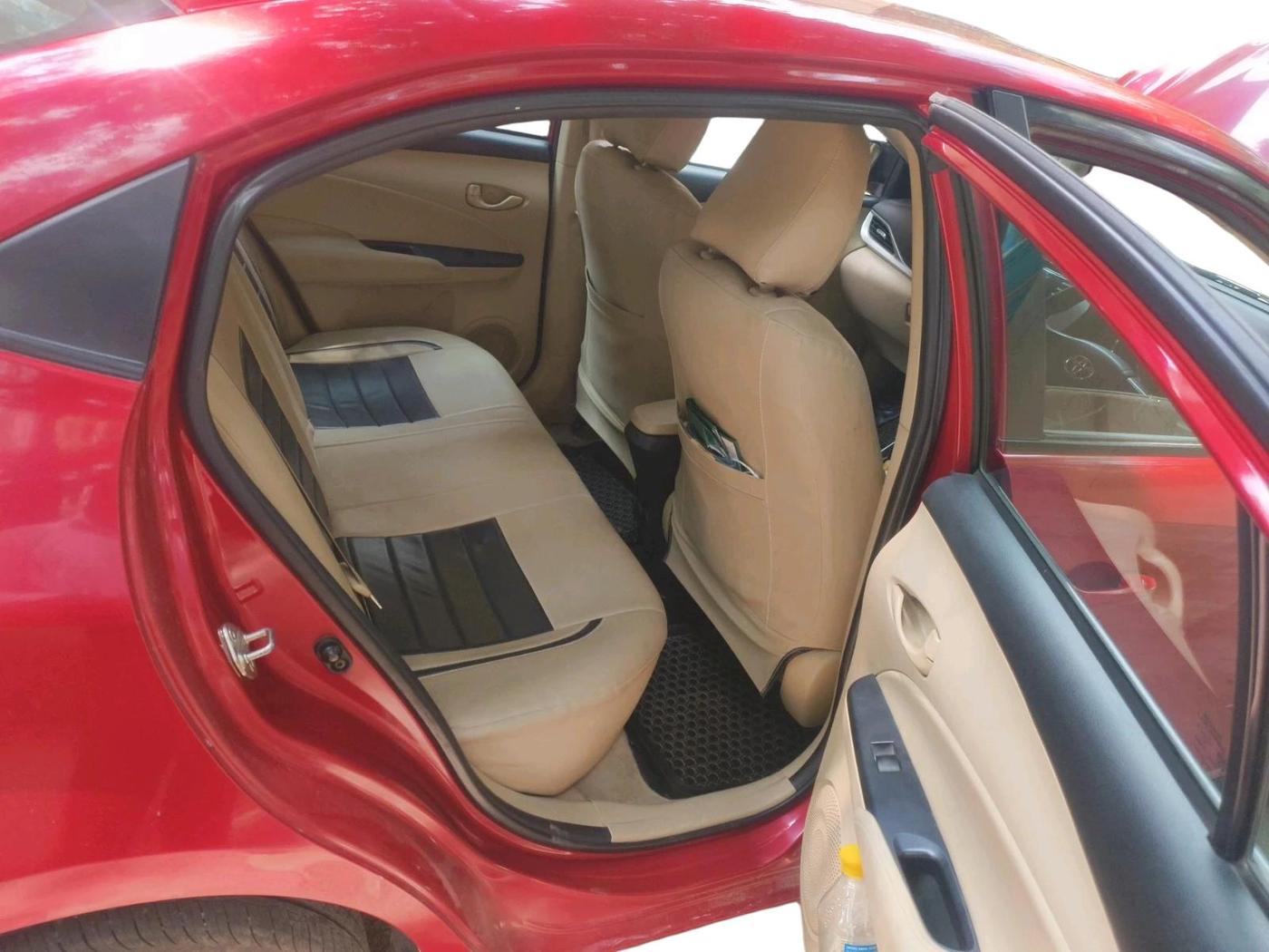 2019 Toyota YARIS J MT, Petrol, Manual, 60,566 km, interior