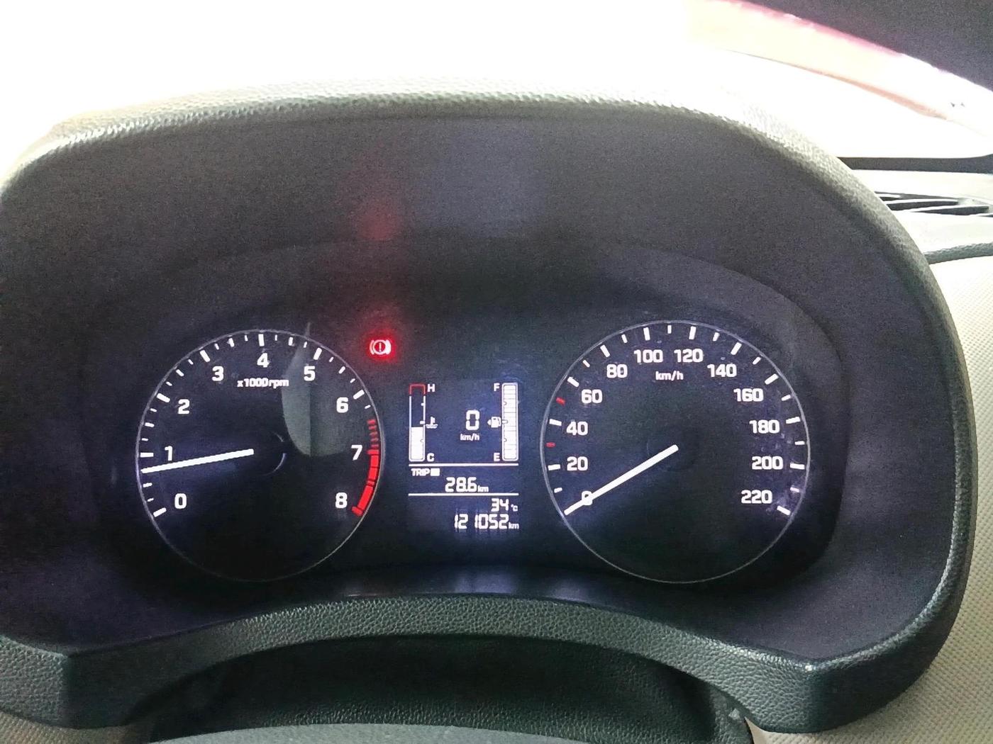 2015 Hyundai Creta SX PLUS 1.6 PETROL, Petrol, Manual, 1,21,052 km, interior
