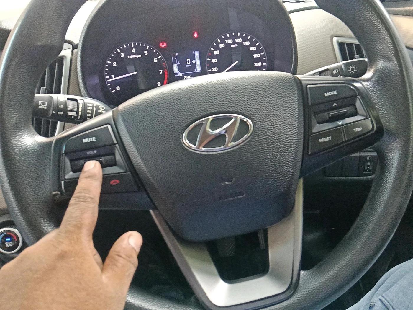 2015 Hyundai Creta SX PLUS 1.6 PETROL, Petrol, Manual, 1,21,052 km, interior