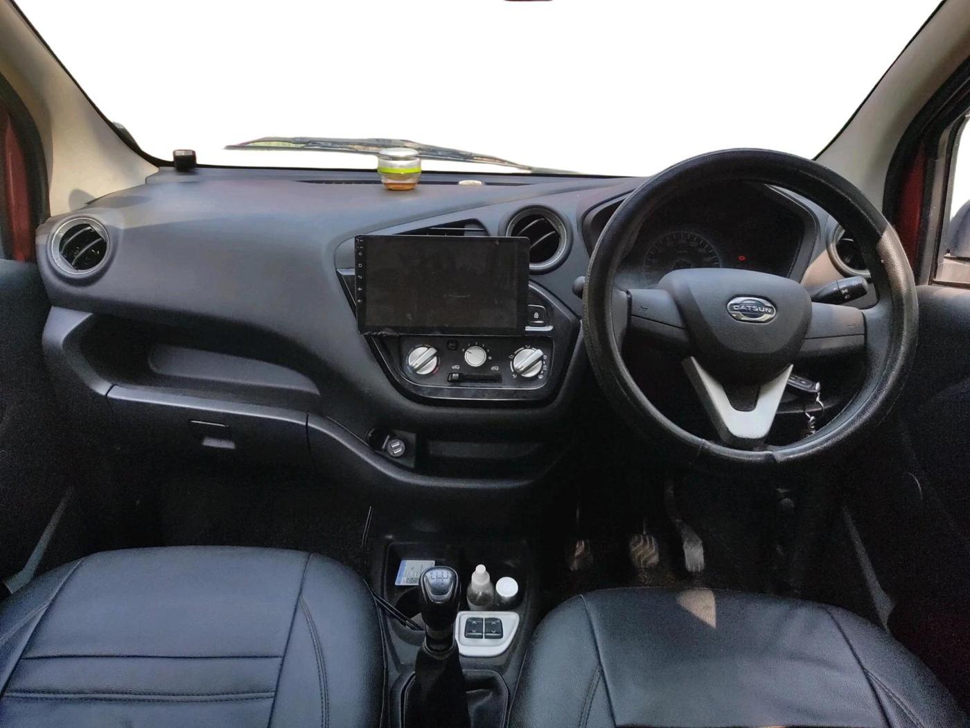 2018 Datsun Redi Go T (O), Petrol, Manual, 20,621 km, interior