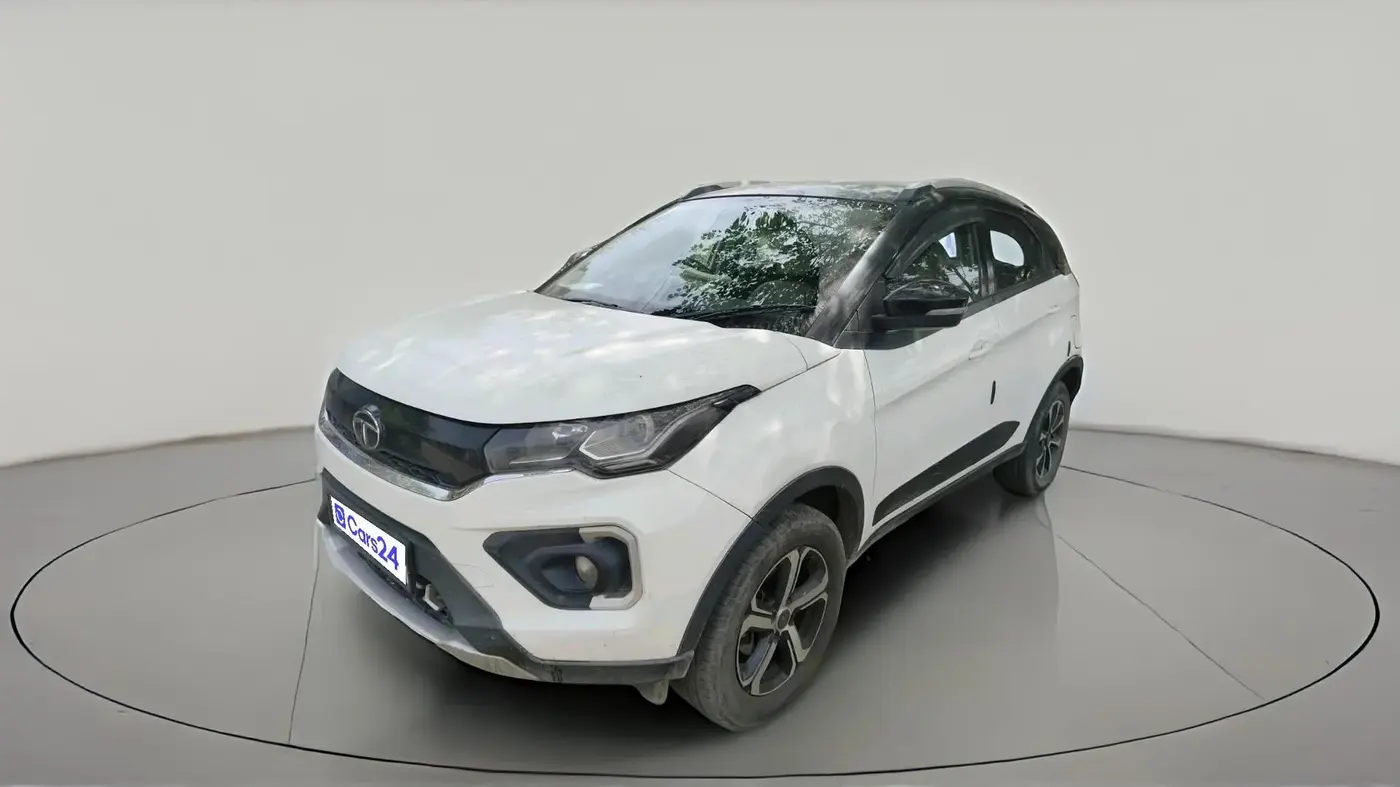 2020 Tata NEXON XZ PLUS PETROL, Petrol, Manual, 1,24,000 km, exterior