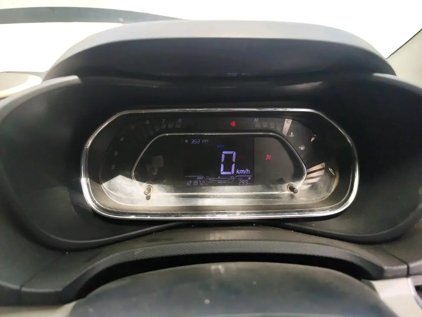 2020 Tata NEXON XZ PLUS PETROL, Petrol, Manual, 1,24,000 km, interior