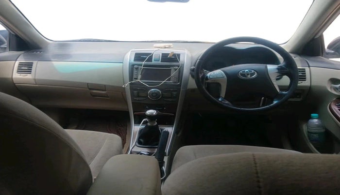 2011 Toyota Corolla Altis G PETROL, Petrol, Manual, 1,44,520 km, interior