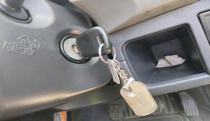 2011 Maruti Wagon R 1.0 LXI, Petrol, Manual, 47,123 km, interior