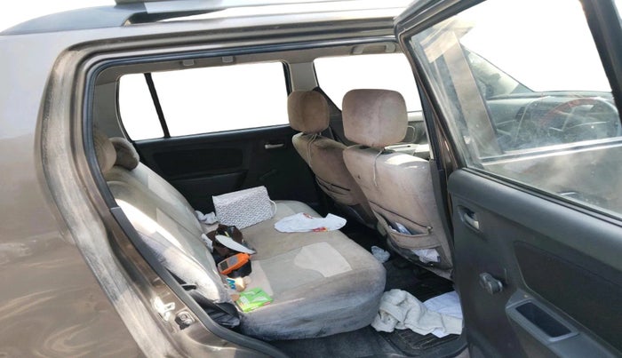 2011 Maruti Wagon R 1.0 LXI, Petrol, Manual, 47,123 km, interior
