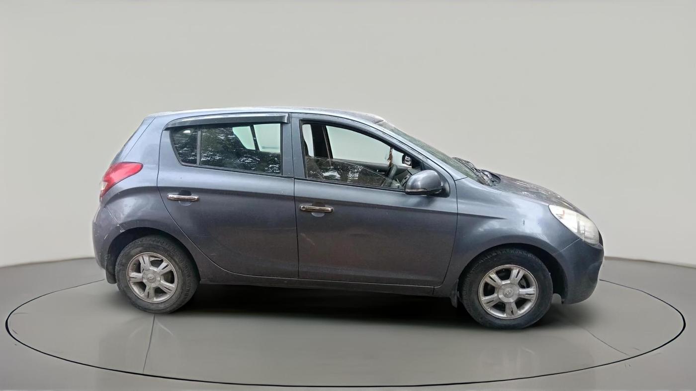 2011 Hyundai i20 SPORTZ 1.2, CNG, Manual, 88,513 km, exterior