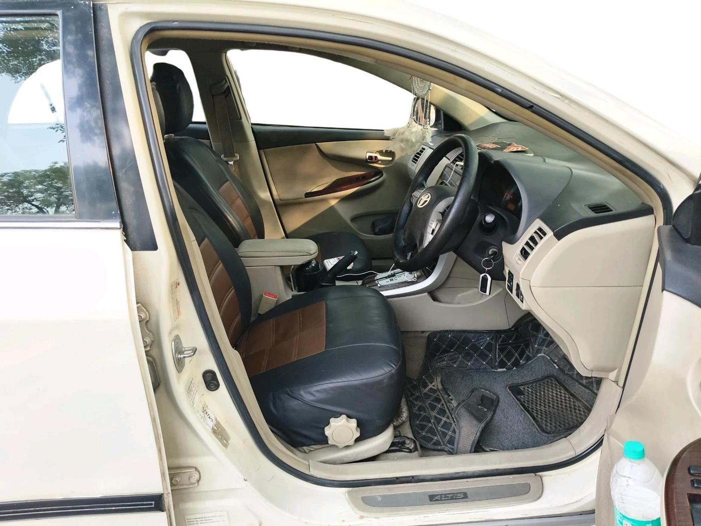 2012 Toyota Corolla Altis G AT PETROL, Petrol, Automatic, 79,848 km, interior