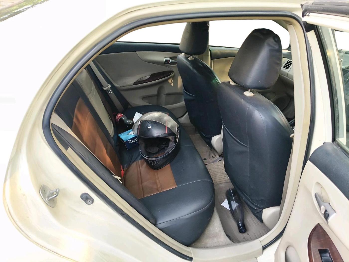 2012 Toyota Corolla Altis G AT PETROL, Petrol, Automatic, 79,848 km, interior