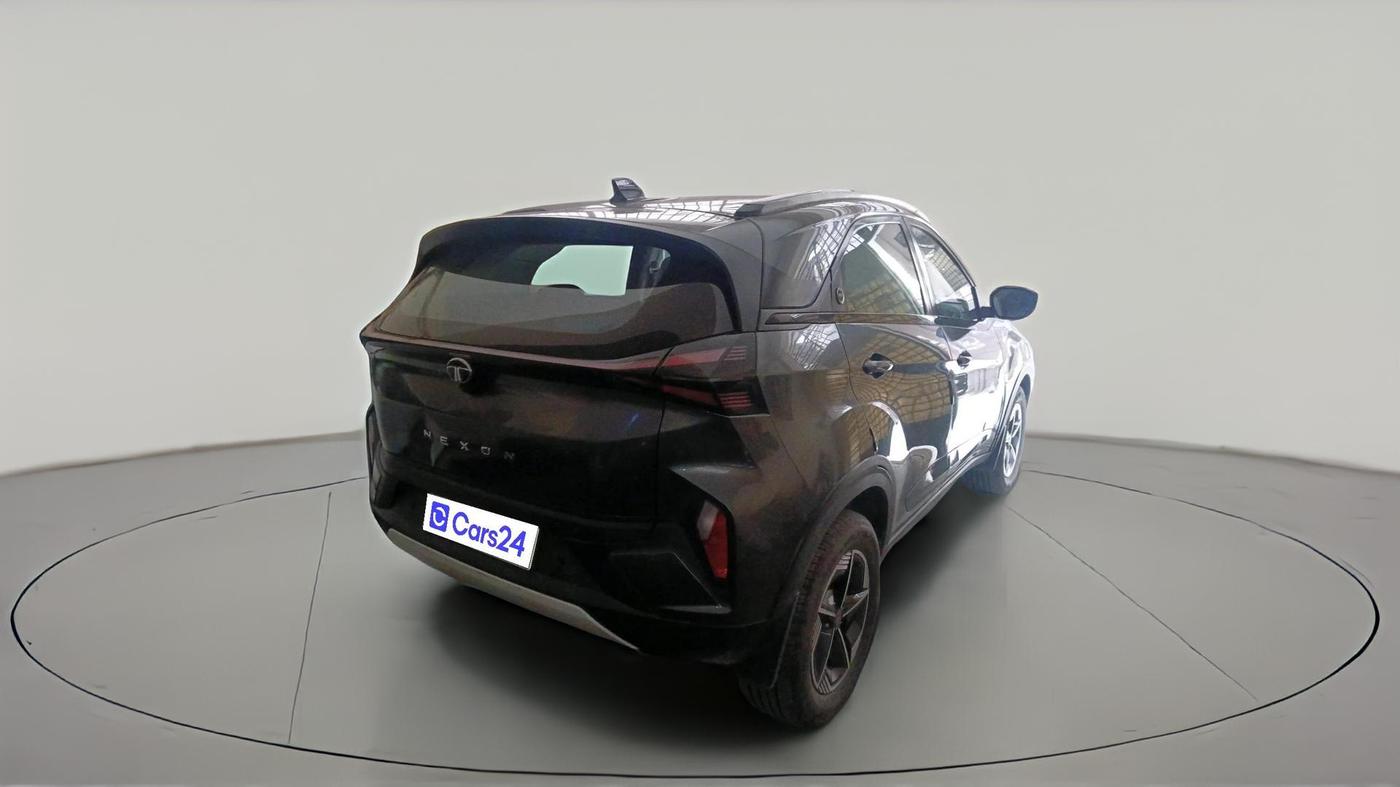 2024 Tata NEXON CREATIVE  AMT 1.2 PETROL, Petrol, Automatic, 28,591 km, exterior