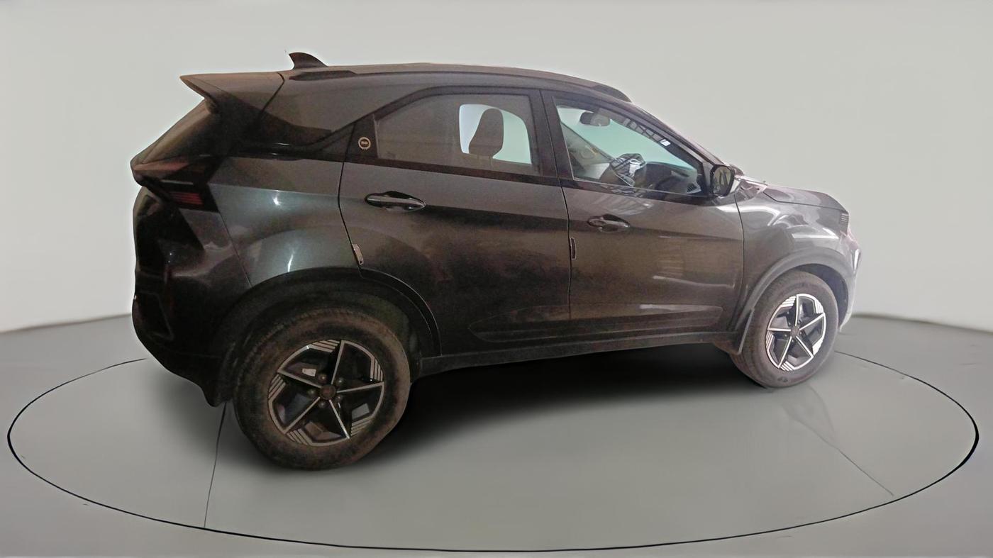 2024 Tata NEXON CREATIVE  AMT 1.2 PETROL, Petrol, Automatic, 28,591 km, exterior