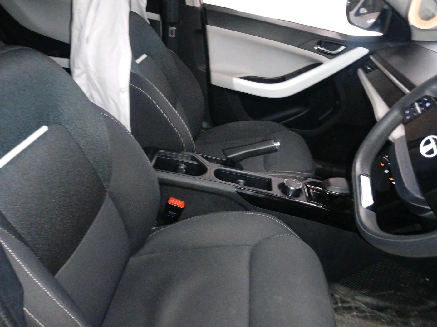 2024 Tata NEXON CREATIVE  AMT 1.2 PETROL, Petrol, Automatic, 28,591 km, interior