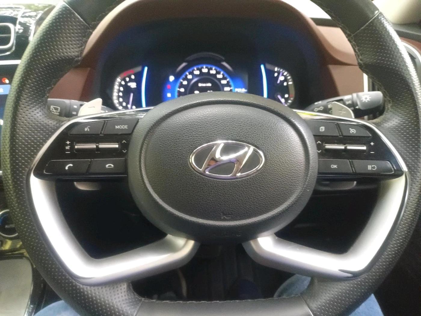 2021 Hyundai ALCAZAR 2.0 SIGNATURE (O) AT 6STR, Petrol, Automatic, 23,559 km, interior